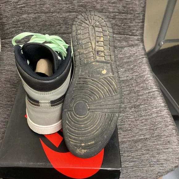 Air Jordan ones retro high OG‘s size 6 - Picture 8 of 10